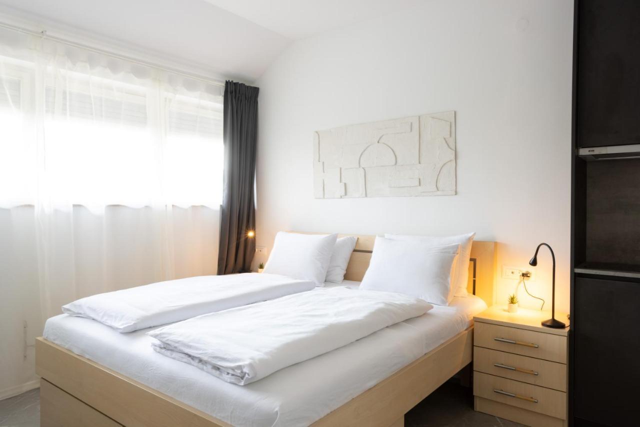 Apartments Trzin-Mlake W Free Parking Exterior foto